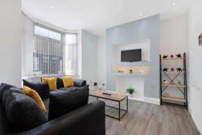 Classic 4-Bedroom Retreat close to Infinity Bridge